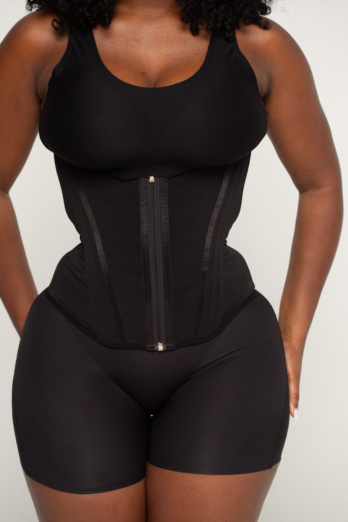 Hourglass waist trainer